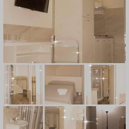 Appartement La maison di Greta à Naples Extérieur photo